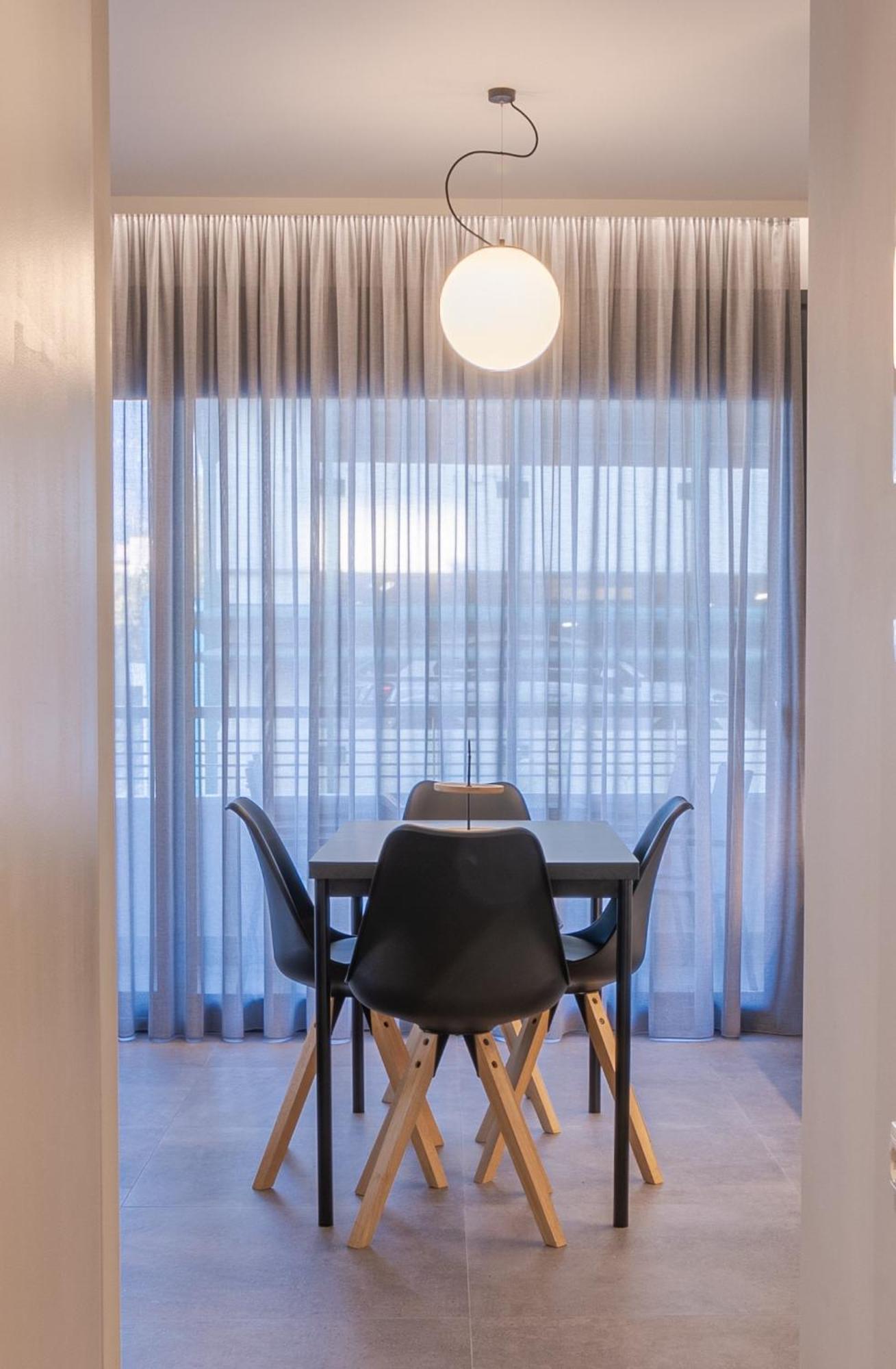 Aeson Premium Living Aparthotel Volos Exterior photo